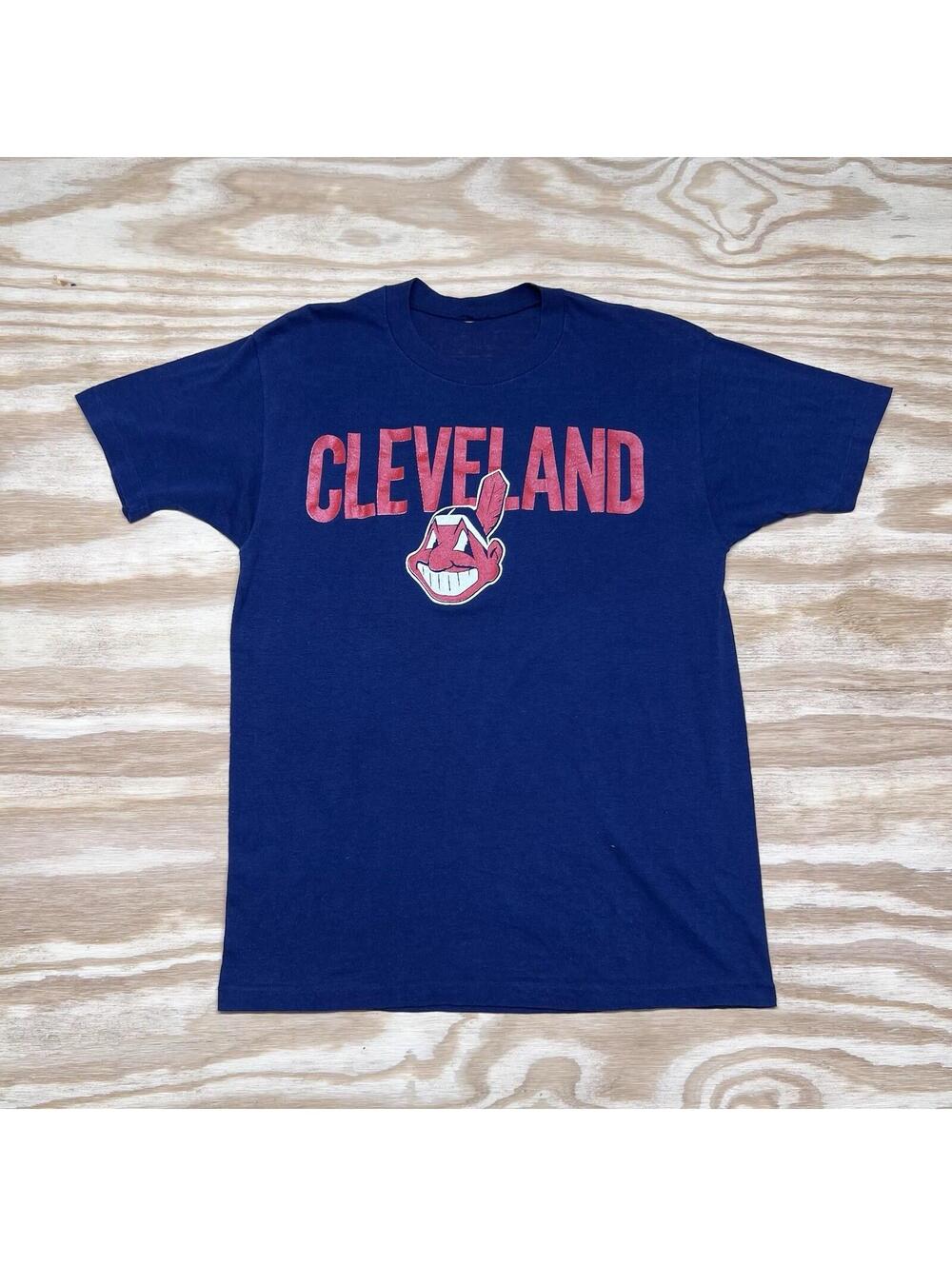 Vintage 80s MLB Cleveland Indians Baseball Center Logo Navy Blue Tee Sz Large